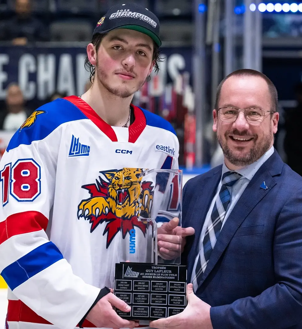 Caleb Desnoyers (Moncton) - il devient seulement le 6e joueur de 17 ans ou moins se méritant le Trophée Guy-Lafleur au terme des séries de la LHJMQ. Il succède aux Dale Hawerchuk, Pat LaFontaine, Sidney Crosby, Jonathan Huberdeau et Jonathan Drouin. 