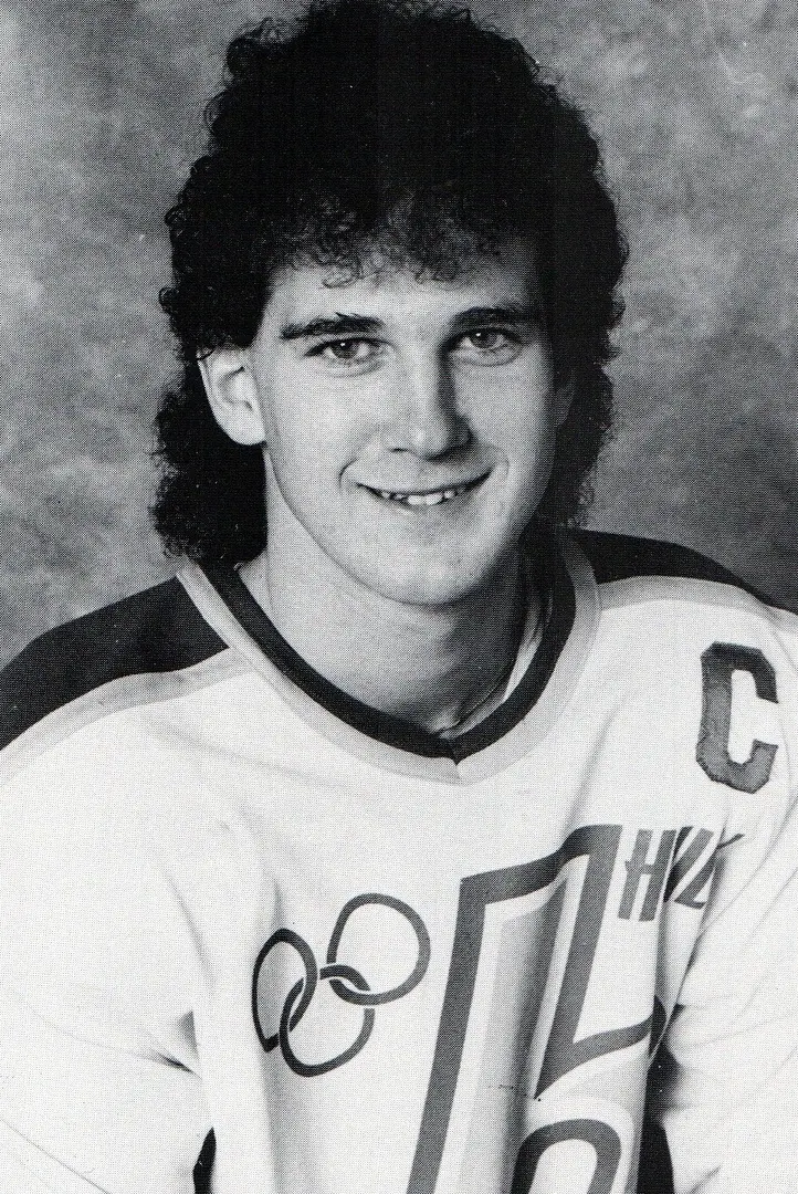 Patrick Emond (1981=>1986 |Trois-Rivières, Hull, Chicoutimi) - avec son total de 347 passes à vie de 1981 à 1986, a détenu le record de ligue pendant pratiquement 2 saisons.