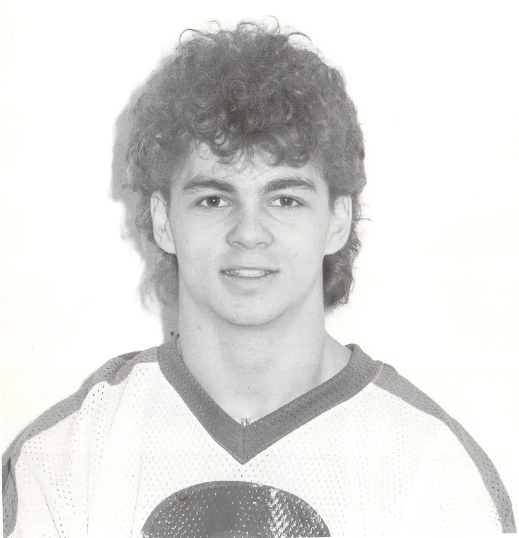 Patrick Lebeau (1986=>1990 | Shawinigan, St-Jean, Victoriaville) - dernier joueur ayant atteint le plateau des 300 mentions d'aide dans la LHJMQ.