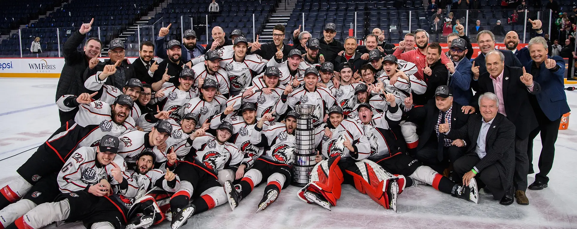 The Rouyn-Noranda Huskies defeated the Halifax Mooseheads in the 2019 QMJHL Finals. They won the series 4 games to 2. Defenseman Noah Dobson (2nd from bottom left) was awarded the Guy Lafleur Trophy as the playoffs' most valuable player.
