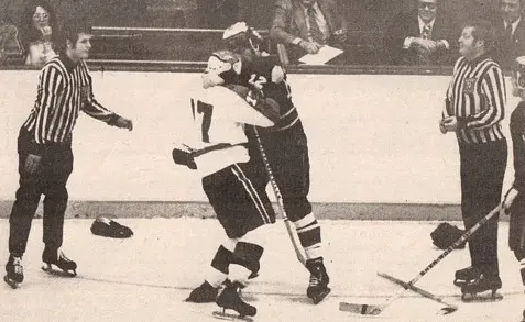 Le hockey junior a vu plusieurs de ses matchs être disputés au Forum de Montréal, domicile des puissants Canadiens de Montréal.