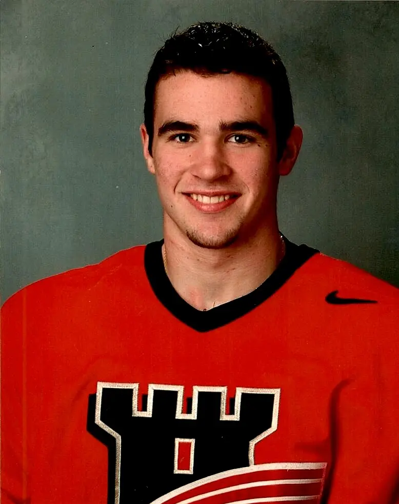 Josh Hennessy (capitaine des Remparts | 2003-04 & 2004-05)