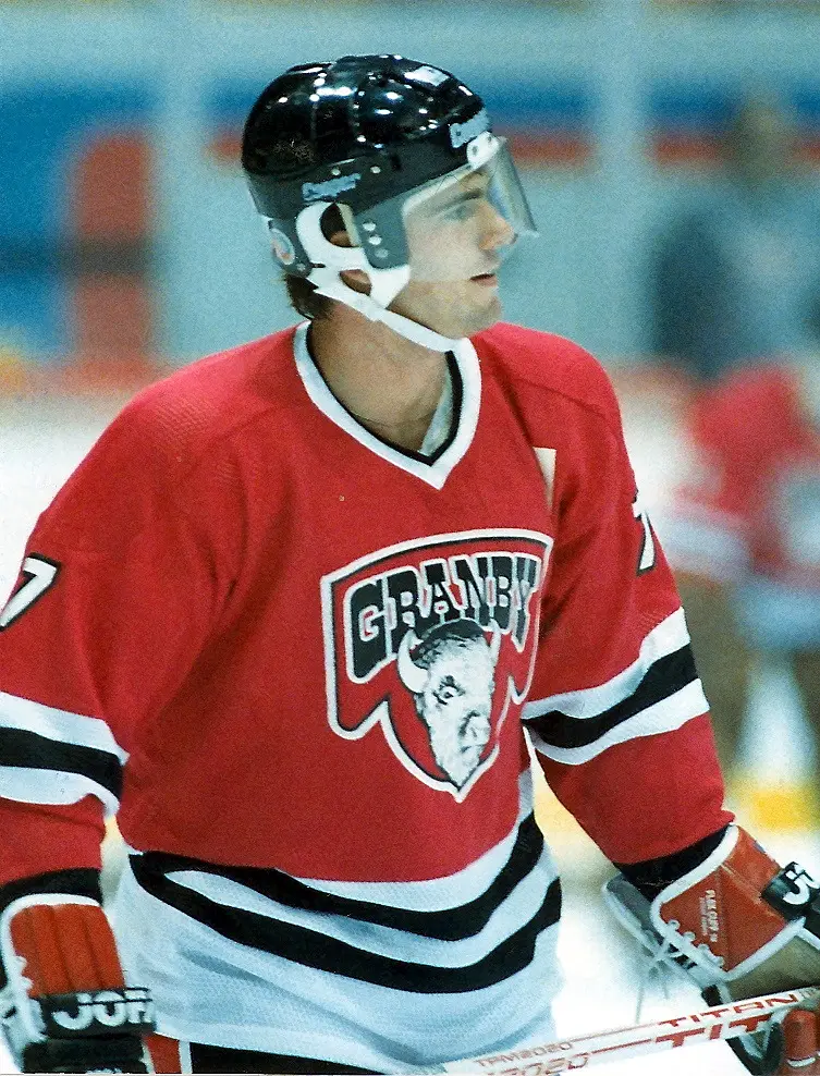 Pierre Turgeon (Granby | 1987) - the one who was nicknamed the "Magician of Rouyn", would become the very first choice in the NHL draft in 1987, being selected by the Buffalo Sabres.