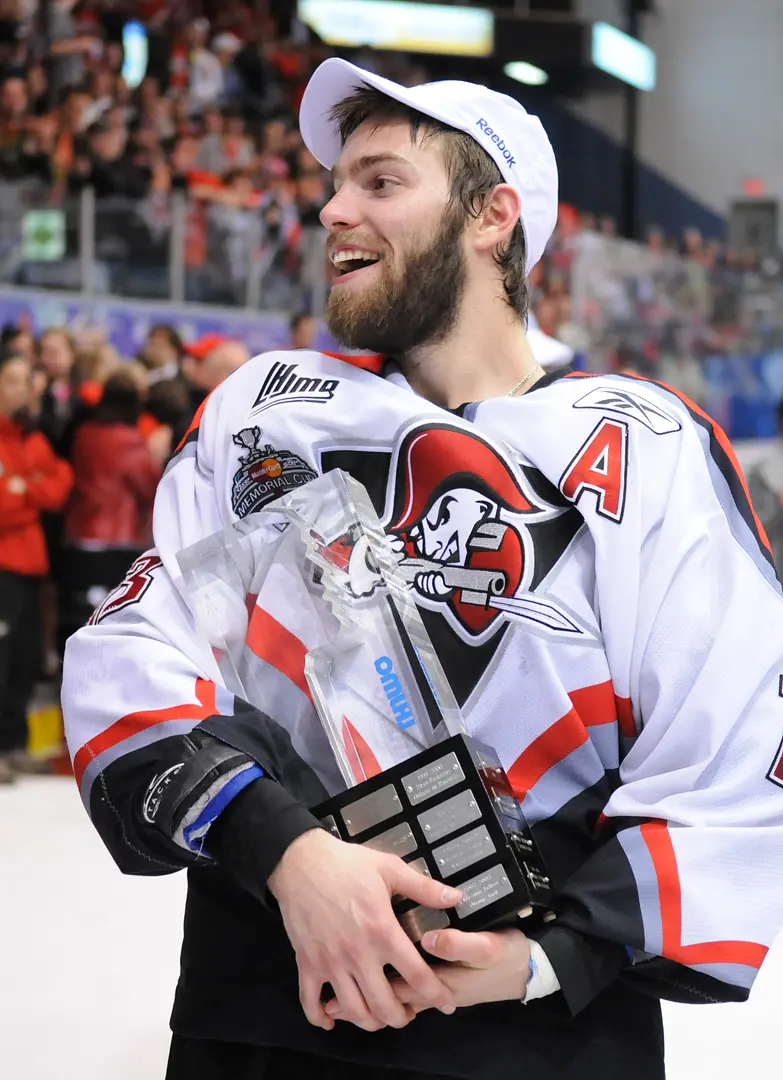 Yannick Riendeau  - il a compté 29 buts en séries en 2009. En finale, il a déjoué les gardiens adverses 10 fois en 7 matchs; 17 points au total sur les 24 buts de son équipe, quasi inimaginable cette contribution à son équipe !