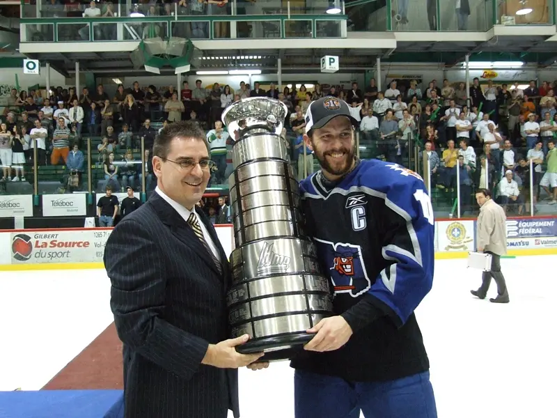 Marc-André Cliche, capitaine des MAINEiacs