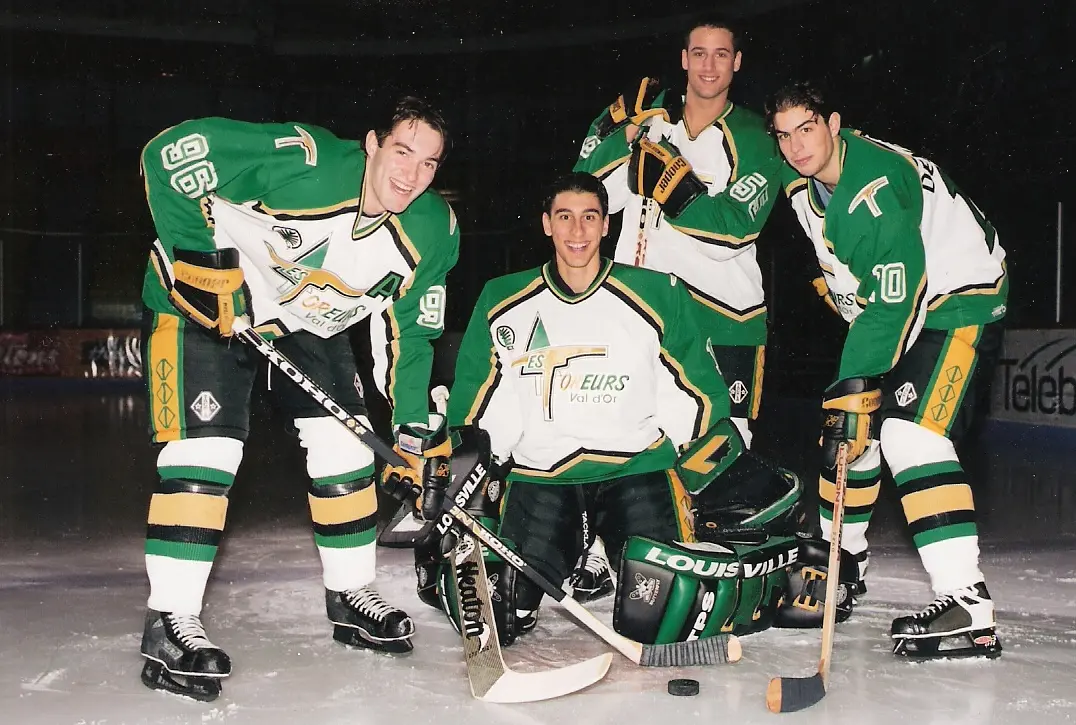 Jean-Pierre Dumont (Val-d'Or | #96) - with 31 goals in the 1998 playoffs, he eclipsed Mario Lemieux's mark (29 | 1984). Meanwhile, Roberto Luongo made a lot of saves to lead the Foreurs to their first-ever playoff championship. | Note that Jean-Pierre Dumont maintained a record Plus-Minus Differential with the Foreurs, of +104 from 1994 to 1998.