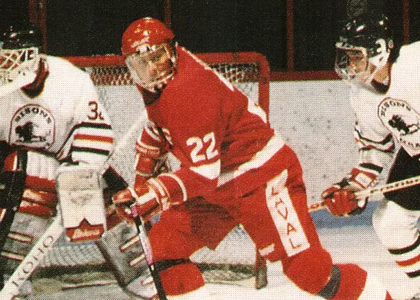 Martin Lapointe, 3 fois sélectionné par Équipe Canada Junior (1991 | 1992 | 1993). Un grand capitaine, avec le Titan de Laval, il a remporté deux fois la Coupe du Président (1990 | 1993).