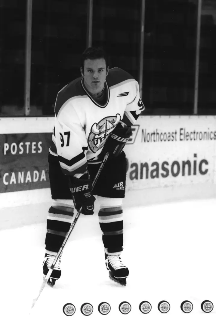Mathieu Benoit (Titan | Acadie-Bathurst | 1999-11-14) - match de 8 buts, égalant le record de la LHJMQ des Normand Aubin et Stéphan Lebeau.