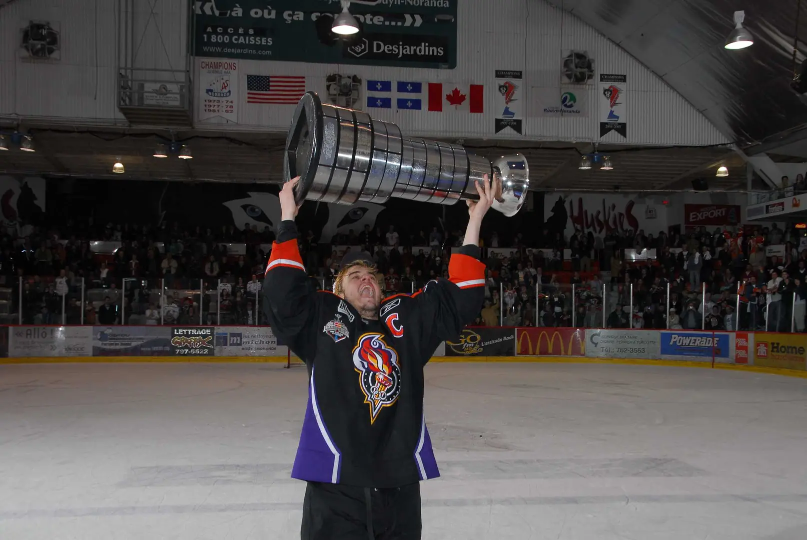 Jean-Philippe Chabot - he cannot hide his joy, with the President Cup at the end of his arms.