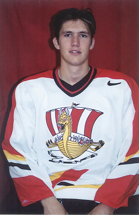 Joël Perrault (Baie-Comeau | 2002-03 | 2002-10-27 => 2003-01-03) - he sets a new franchise record with a streak of 25 consecutive games with at least one point.