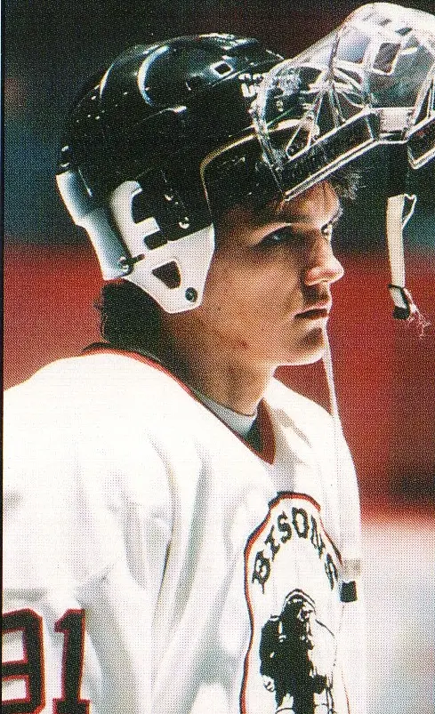 Philippe Boucher - ce grand défenseur de 6'03" jouera longtemps dans la Ligue Nationale, après avoir été choisi en 1ère ronde par les Sabres de Buffalo en 1991.