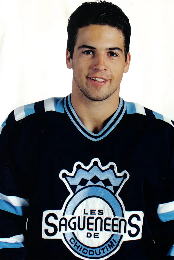 Yanick Jean - pour lui, tout a commencé comme défenseur chez les Saguenéens. De 1992 à 1996, en 305 parties, incluant les séries: 181 points dont 44 buts.