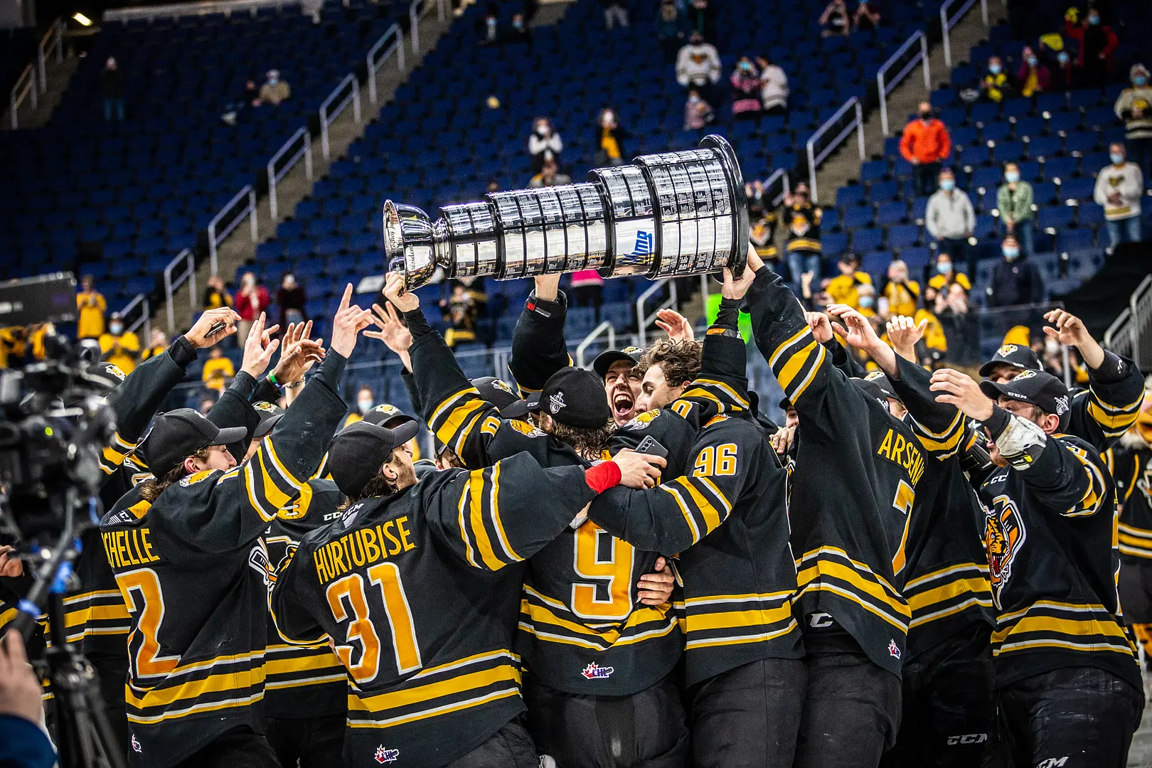 Que ce soit un Nikolas Hurtubise, un Vincent Sévigny, un Conor Frenette ou un Alex Beaucage, ils ont tous eu un grand mot à dire dans les succès de l'équipe en juin 2021. Sans oublier Benjamin Tardif qui a hérité du Trophée Guy-Lafleur !
